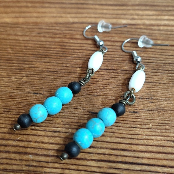 *5 For $20***Turquoise Blue and White Beaded Dangle Ladies Earrings, Handmade - Picture 6 of 6